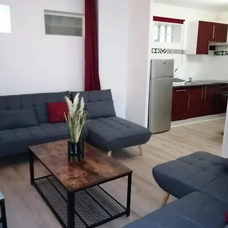 Appatement T3 Meuble A Neuf Apartment Poitiers