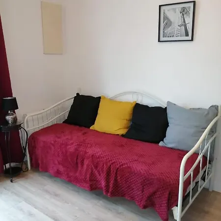 Appatement T3 Meuble A Neuf Apartment *